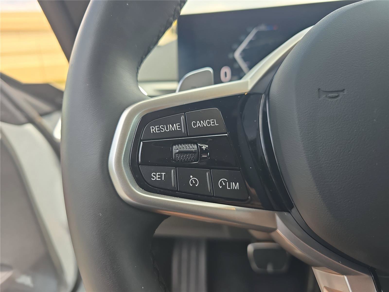 Used 2025 BMW 230i Coupe w/ M Sport Package RWD image 22