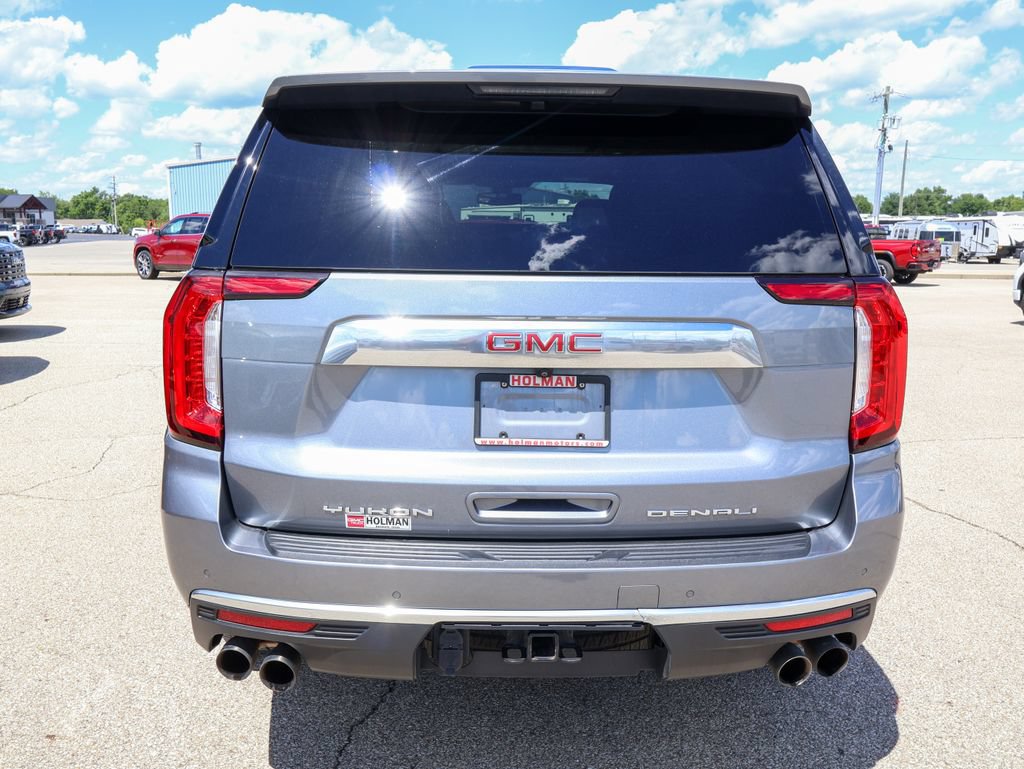 Used 2022 GMC Yukon Denali AWD/4WD image 4