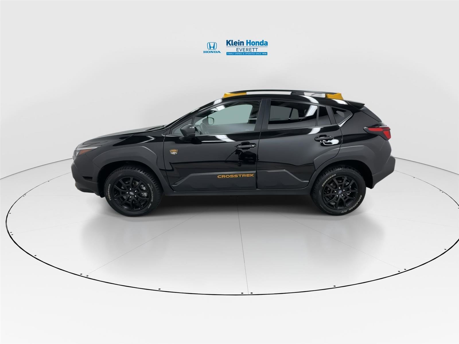 Used 2024 Subaru Crosstrek 2.5i Wilderness w/ Crosstrek Mirror Package AWD/4WD image 7