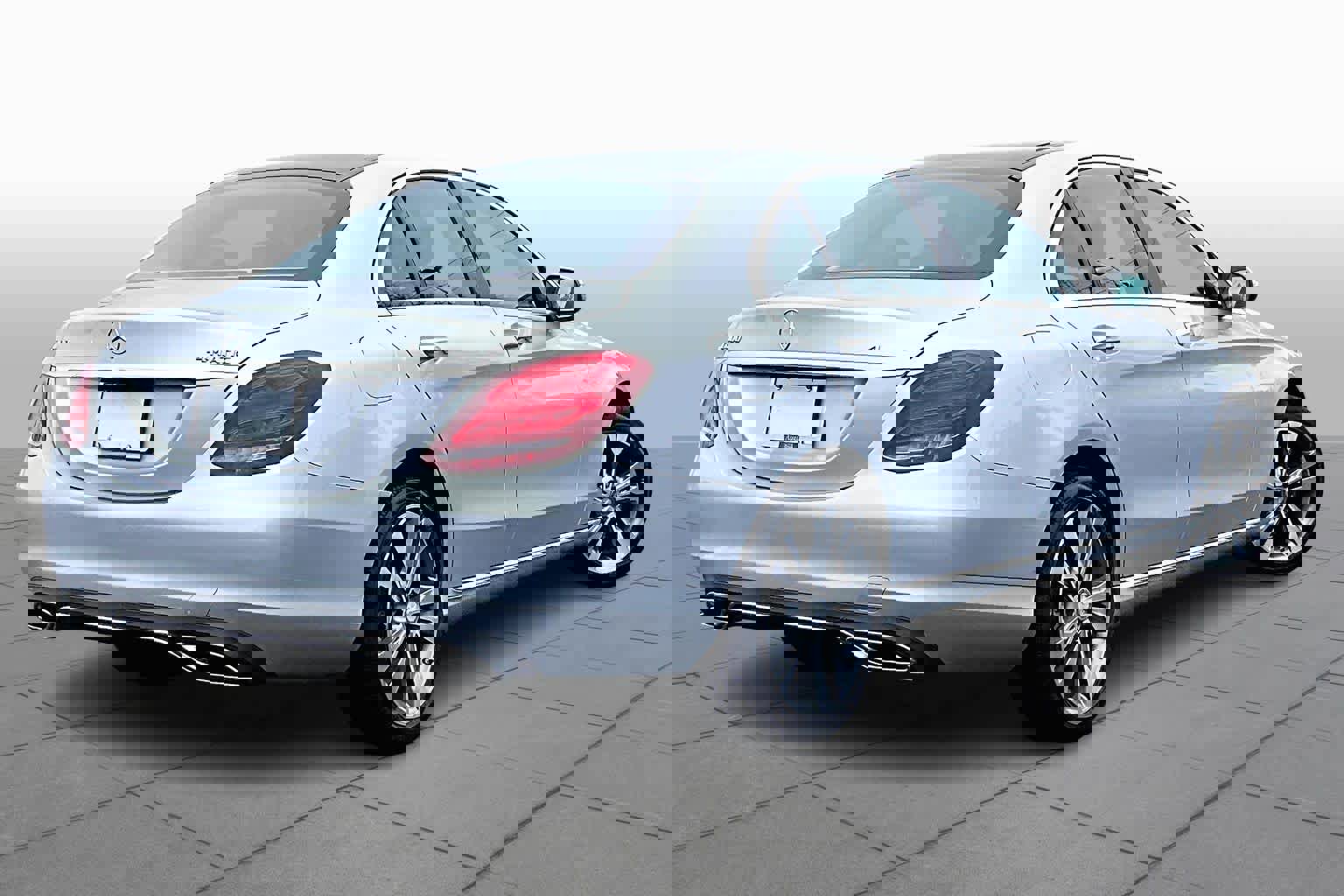 Used 2015 Mercedes-Benz C 300 4MATIC Sedan image 12