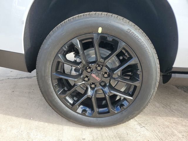New 2026 GMC Yukon XL Denali w/ Sun & Power Step Package AWD/4WD image 6