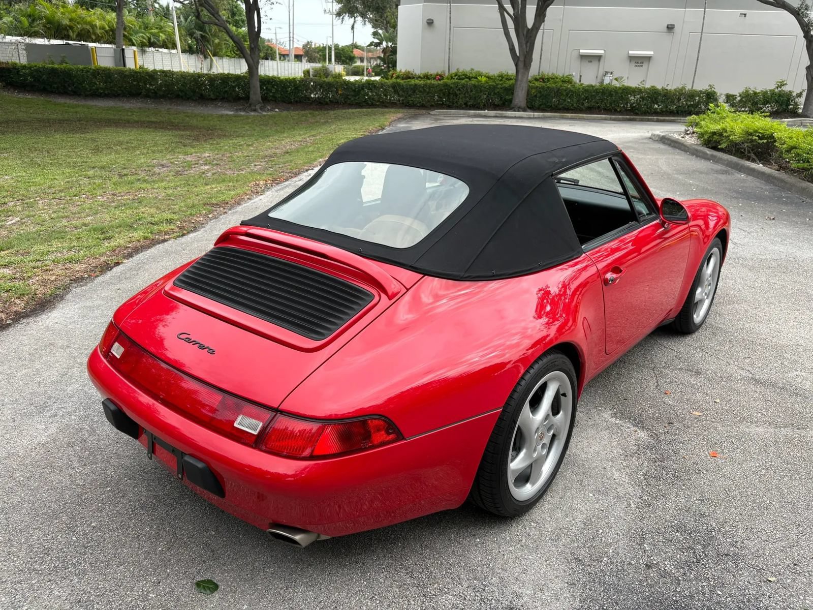Used 1998 Porsche 911 Cabriolet image 59