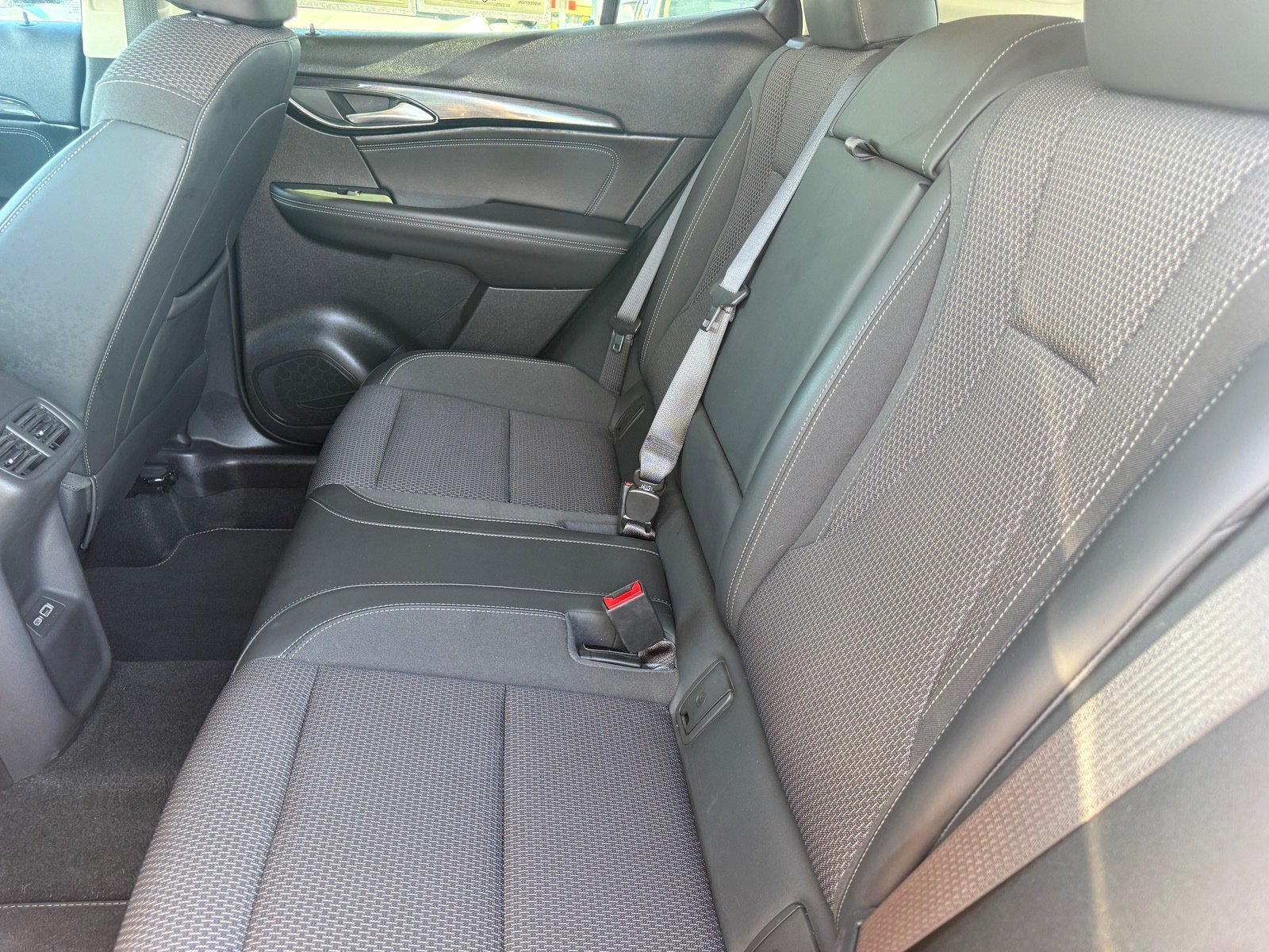 Used 2021 Buick Envision Preferred FWD image 23
