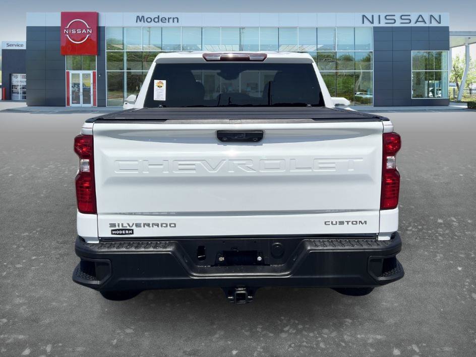 Used 2023 Chevrolet Silverado 1500 Custom AWD/4WD image 6