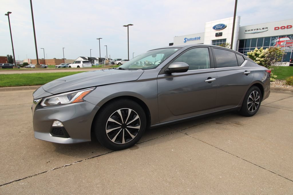 Used 2020 Nissan Altima 2.5 S FWD image 16