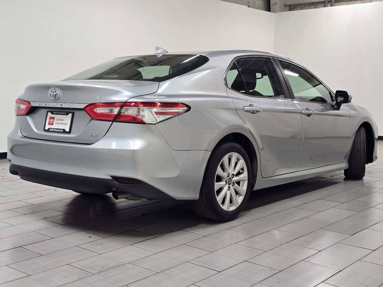 Certified 2019 Toyota Camry LE w/ Convenience Package image 13