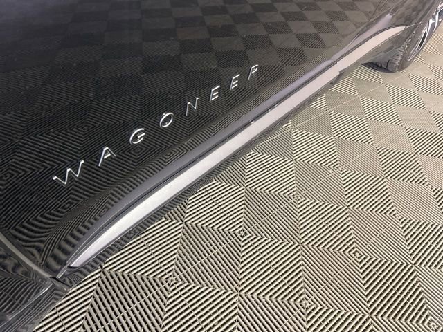 Used 2025 Jeep Wagoneer S Limited AWD/4WD image 17