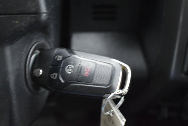 Used 2016 Ford F150 XLT w/ Equipment Group 302A Luxury image 22