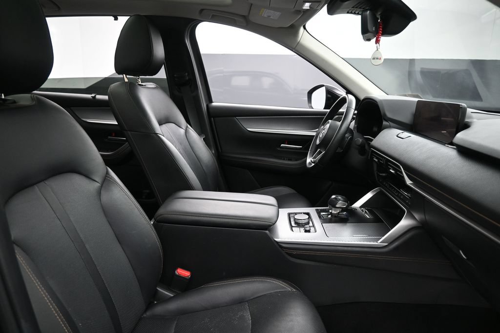 Used 2024 MAZDA CX-90 Plug-In Hybrid w/ Premium Pkg AWD/4WD image 16