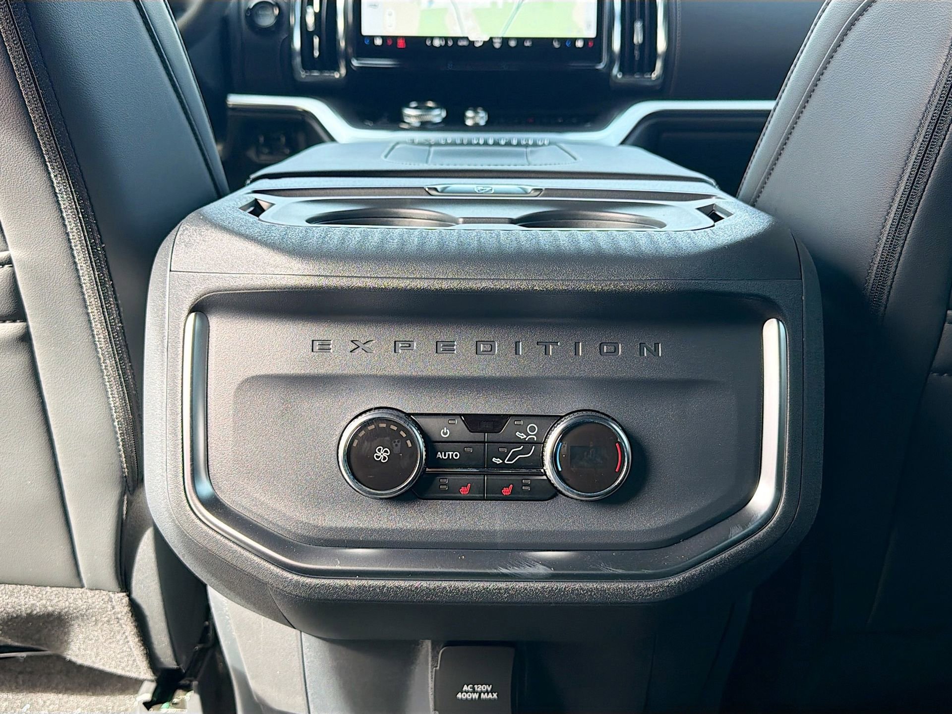 New 2026 Ford Expedition Max Platinum w/ Stealth Appearance Package AWD/4WD image 36
