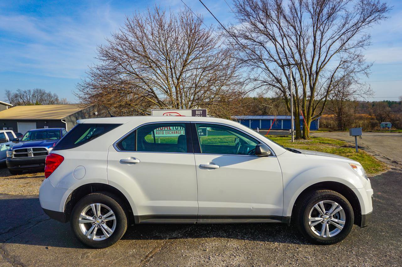 Used 2013 Chevrolet Equinox LS image 2
