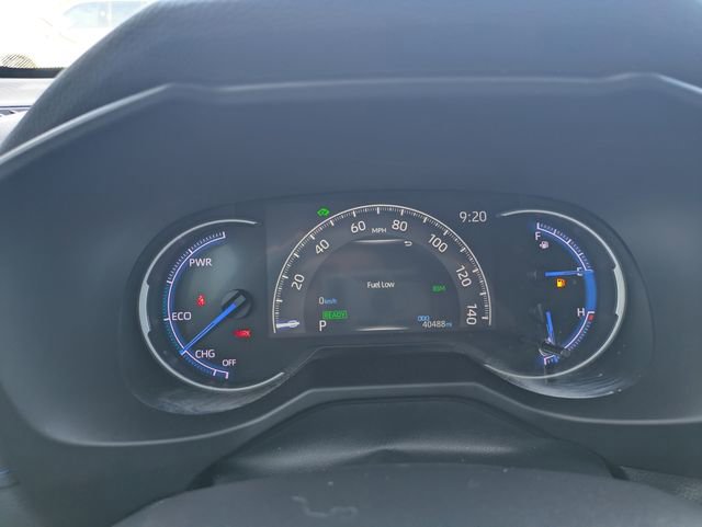 Used 2023 Toyota RAV4 SE image 31