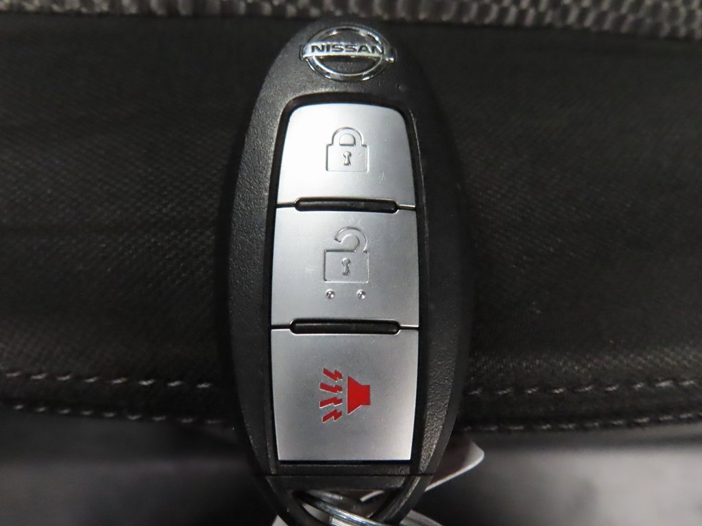 Used 2019 Nissan Rogue Sport SV image 52