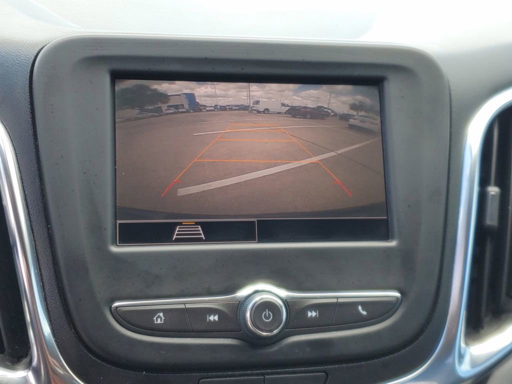 Used 2022 Chevrolet Equinox LS w/ LS Convenience Package image 23