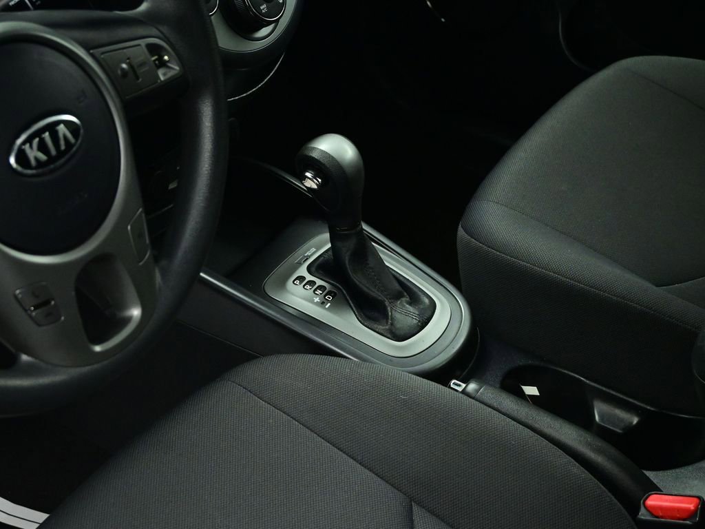 Used 2011 Kia Soul + image 48