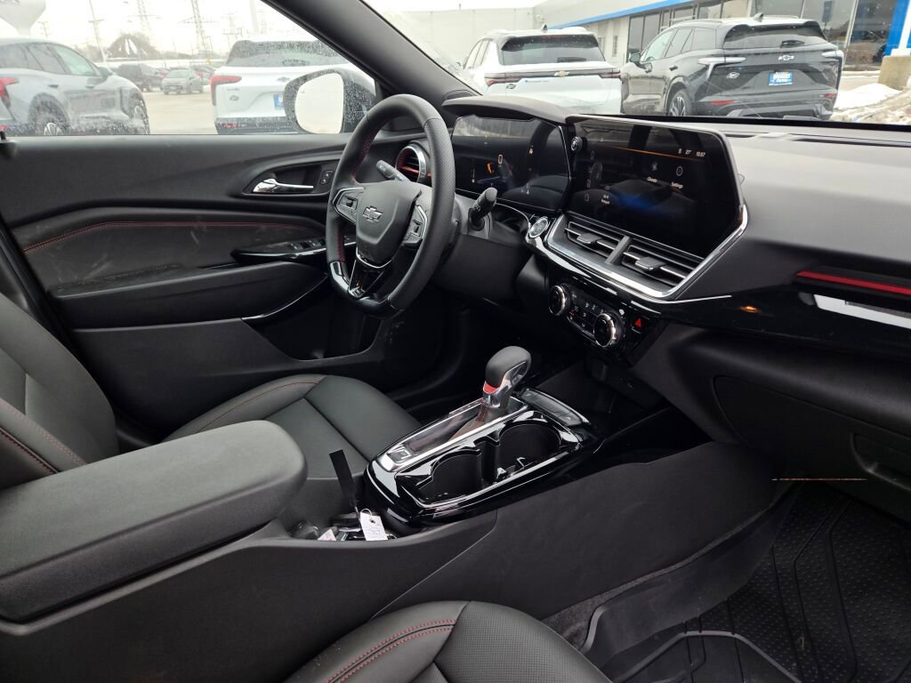 New 2026 Chevrolet Trax RS w/ Driver Confidence Package image 5