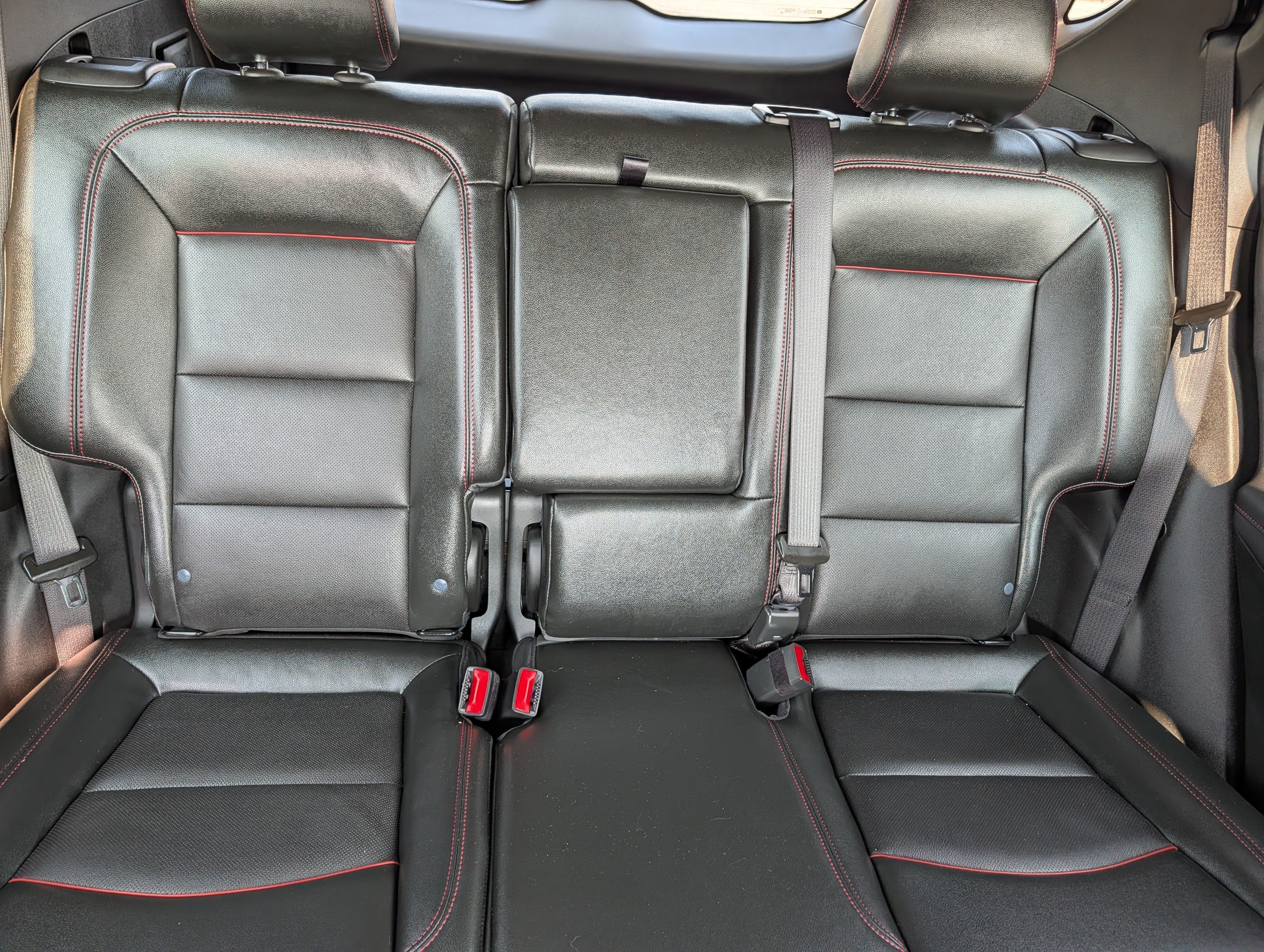 Used 2024 Chevrolet Equinox RS w/ RS Leather Package AWD/4WD image 13