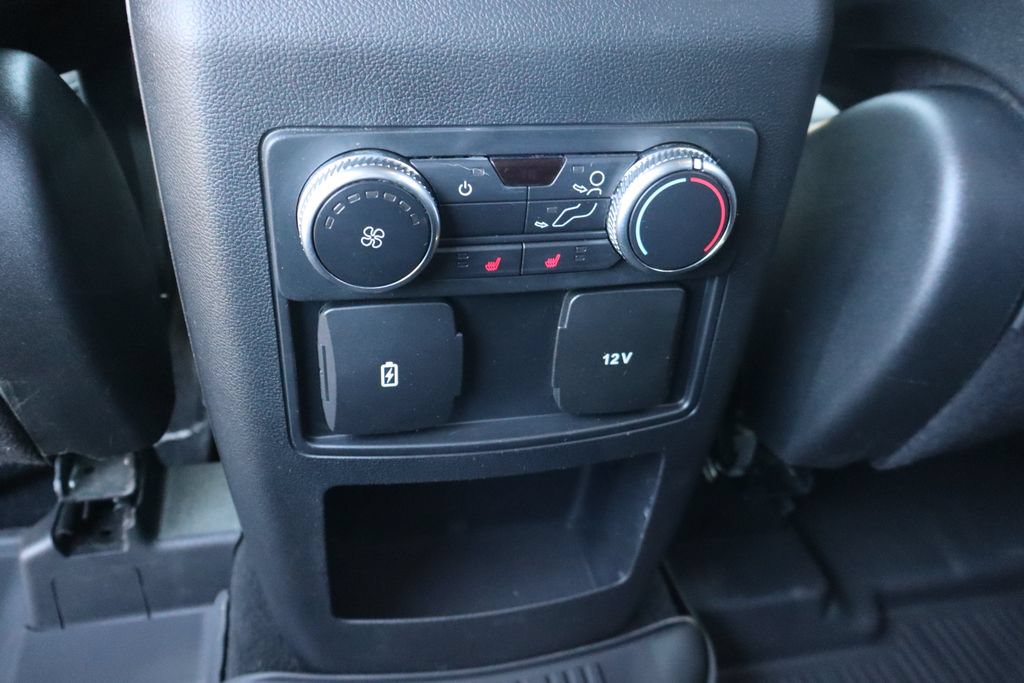 Used 2020 Ford Explorer XLT w/ Comfort Package AWD/4WD image 22