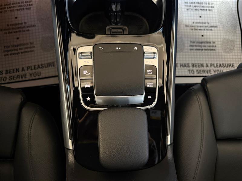 Used 2020 Mercedes-Benz GLB 250 4MATIC image 29