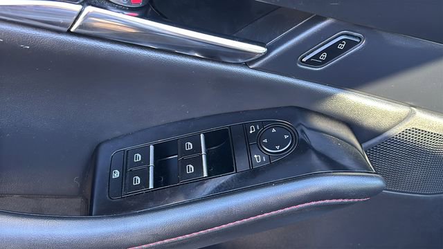 Used 2024 MAZDA CX-30 AWD 2.5 S w/ Preferred Package image 17