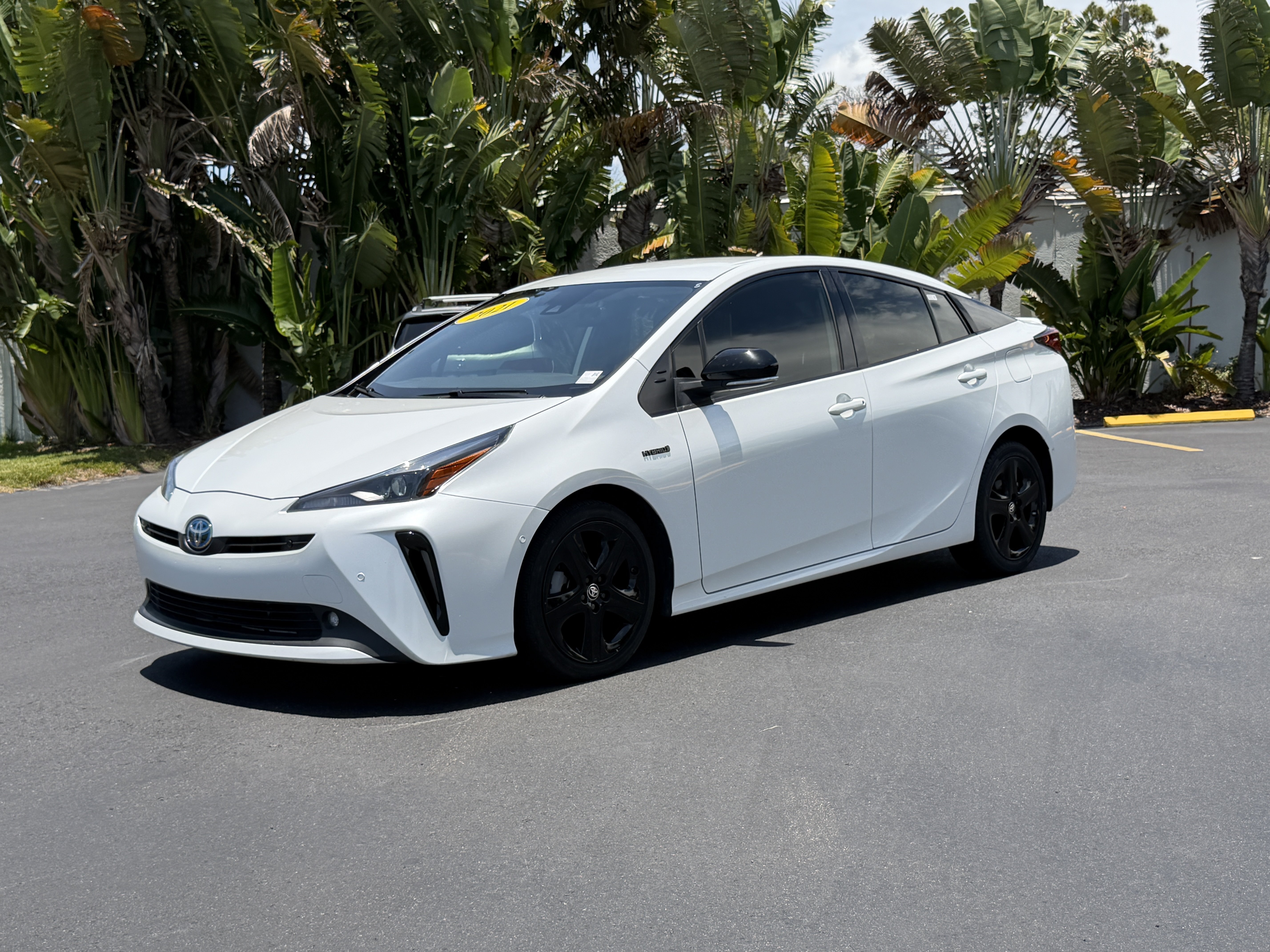 Used 2021 Toyota Prius FWD image 9