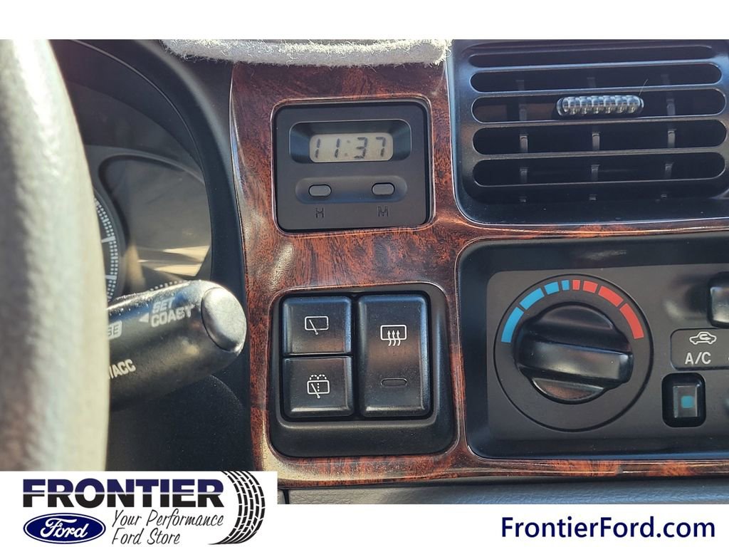 Used 2000 Isuzu Rodeo LS image 20