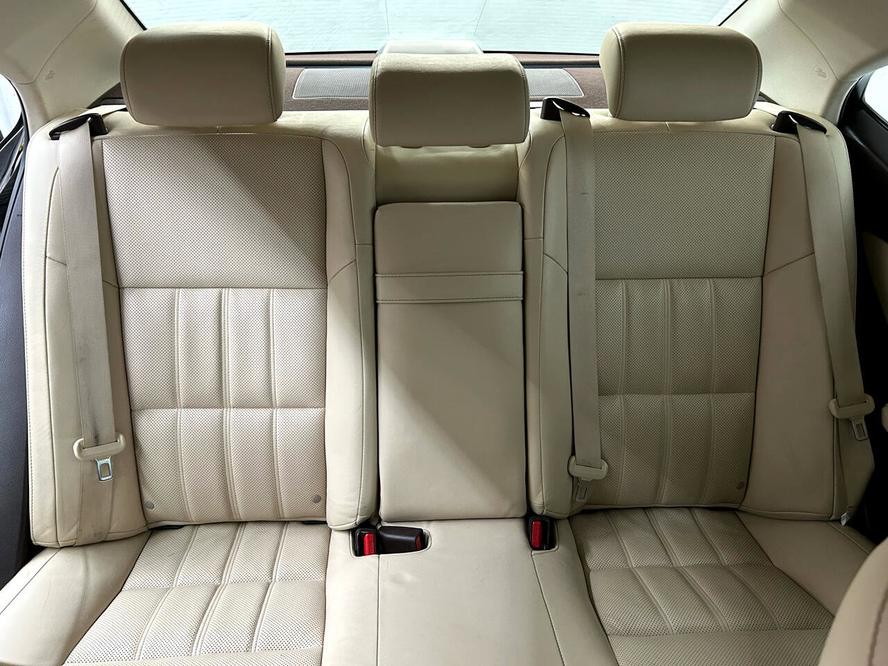 Used 2017 Lexus ES 300h image 17