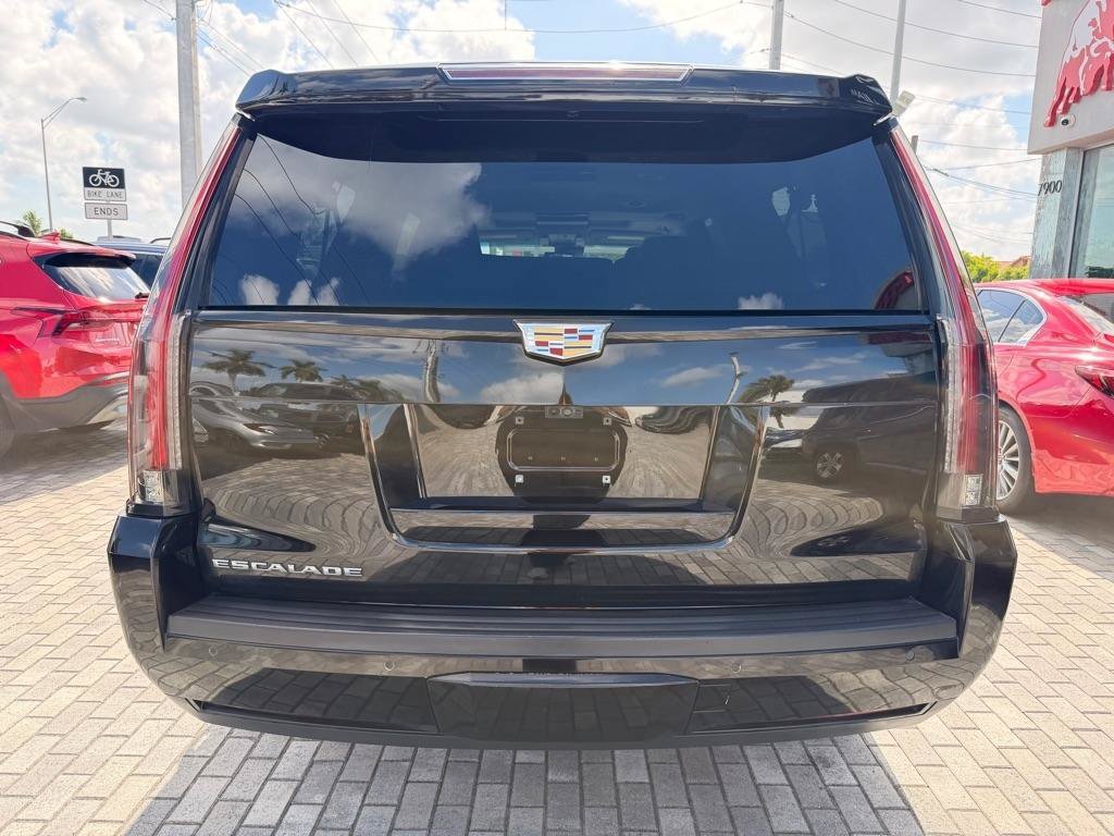 Used 2020 Cadillac Escalade ESV Luxury w/ Escalade Sport Edition AWD/4WD image 6