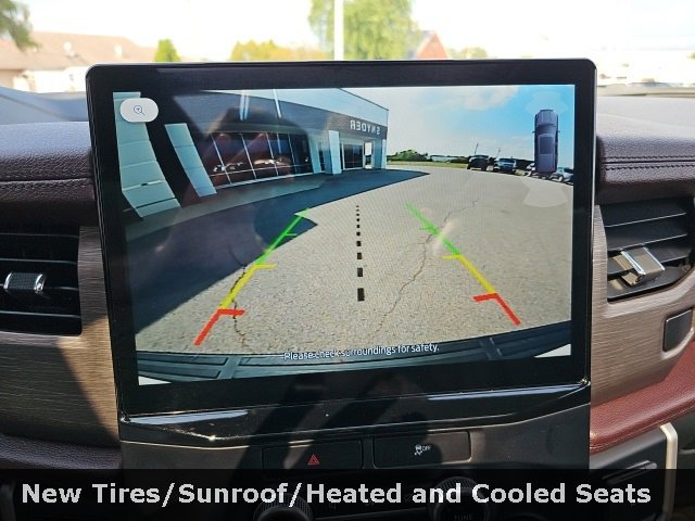 Used 2023 Ford Expedition Max Limited image 22