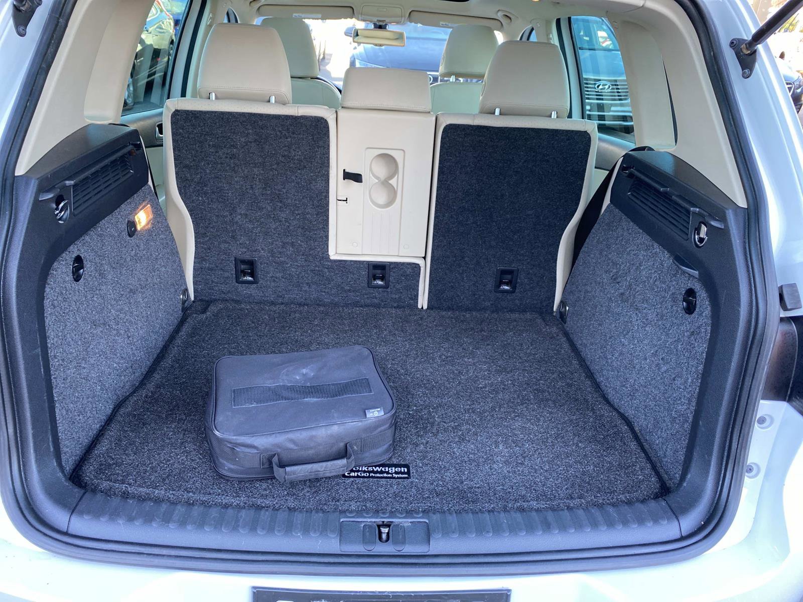 Used 2017 Volkswagen Tiguan Wolfsburg Edition image 5