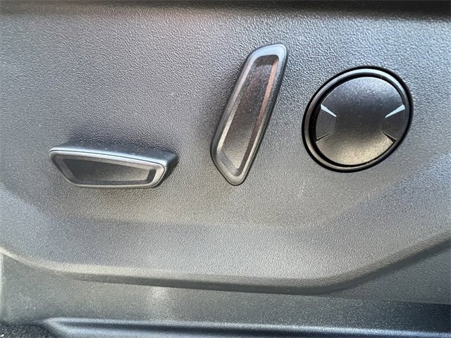 New 2025 Ford Expedition Active image 13