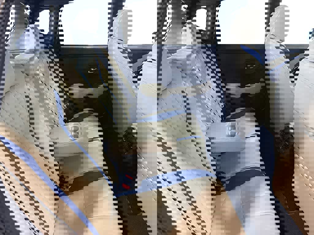 Used 2025 Acura ADX A-Spec image 39