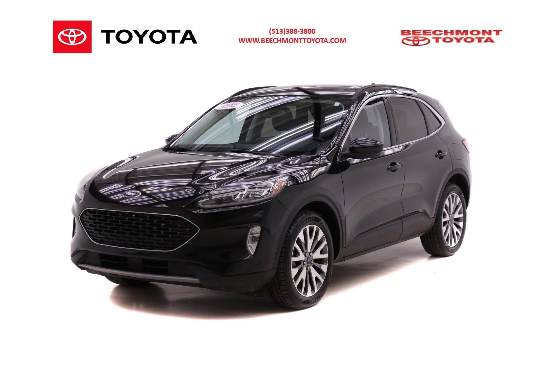 Used 2022 Ford Escape Titanium image 1