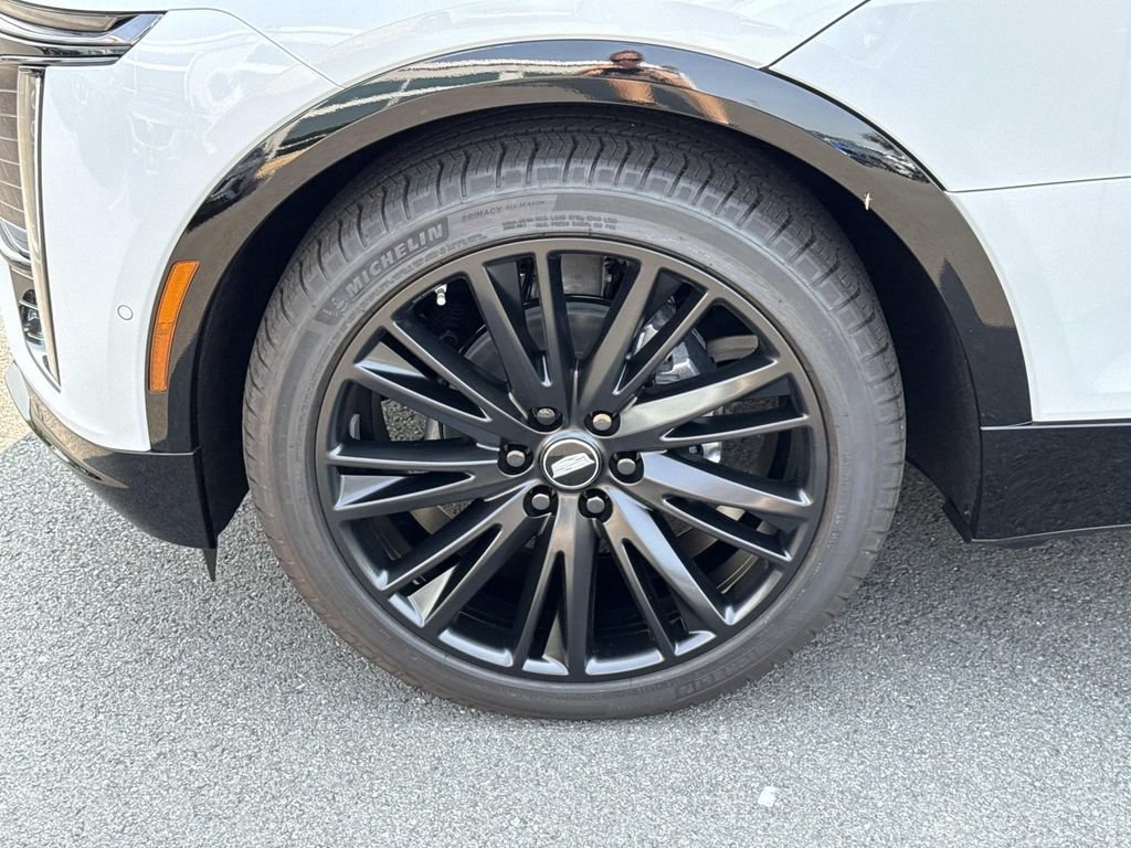 New 2026 Cadillac Lyriq Premium Sport w/ LPO, ONYX Package AWD/4WD image 7