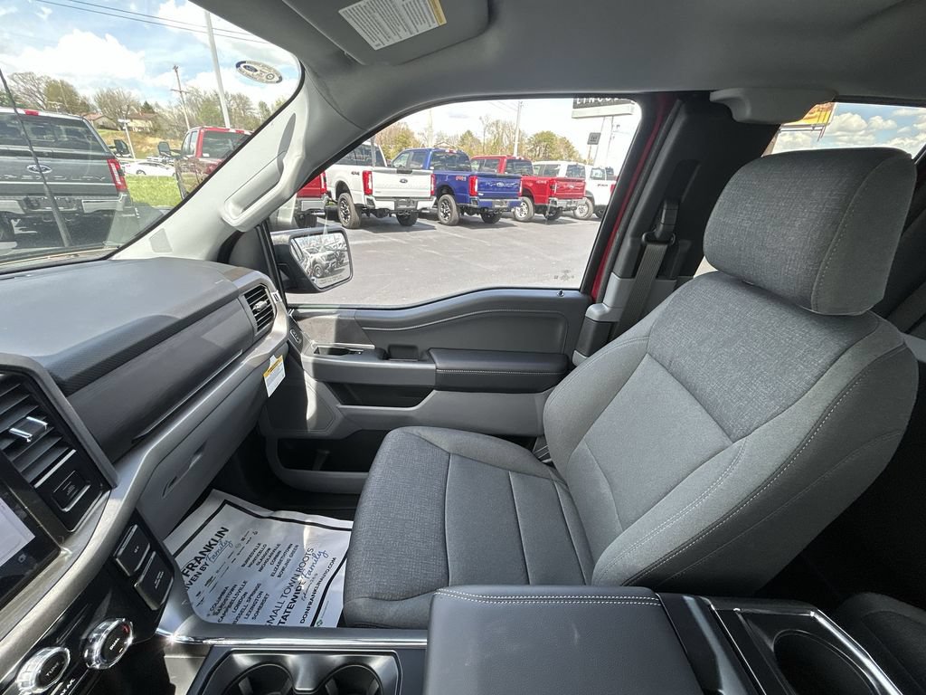 New 2026 Ford F150 XLT w/ XLT Chrome Appearance Package AWD/4WD image 13