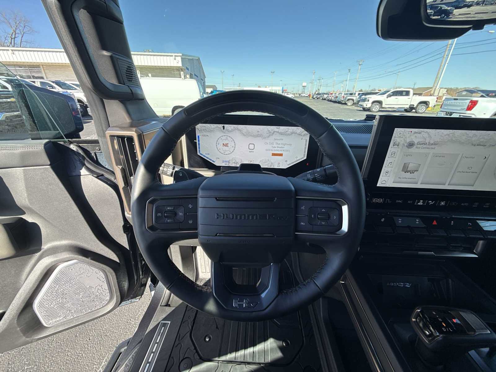 Used 2025 GMC Hummer EV 3X w/ Extreme Off-Road Package AWD/4WD image 11