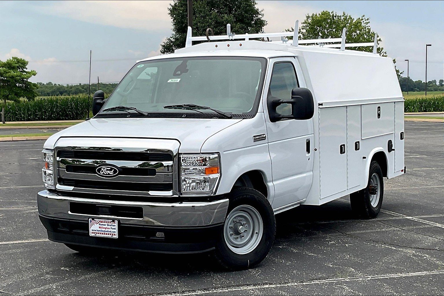 New 2026 Ford E-350 and Econoline 350 Super Duty w/ Power Equipment Group image 16