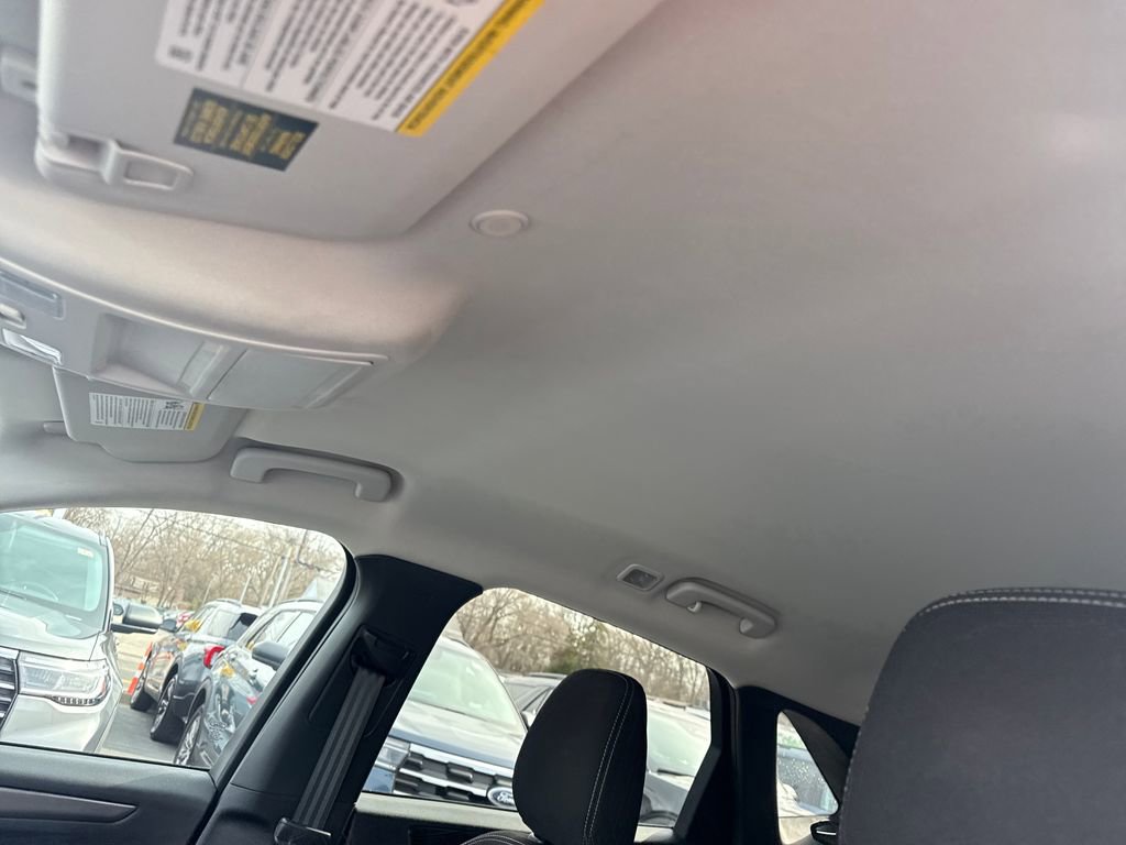 Used 2023 Ford Escape Active w/ Cold Weather Package image 22