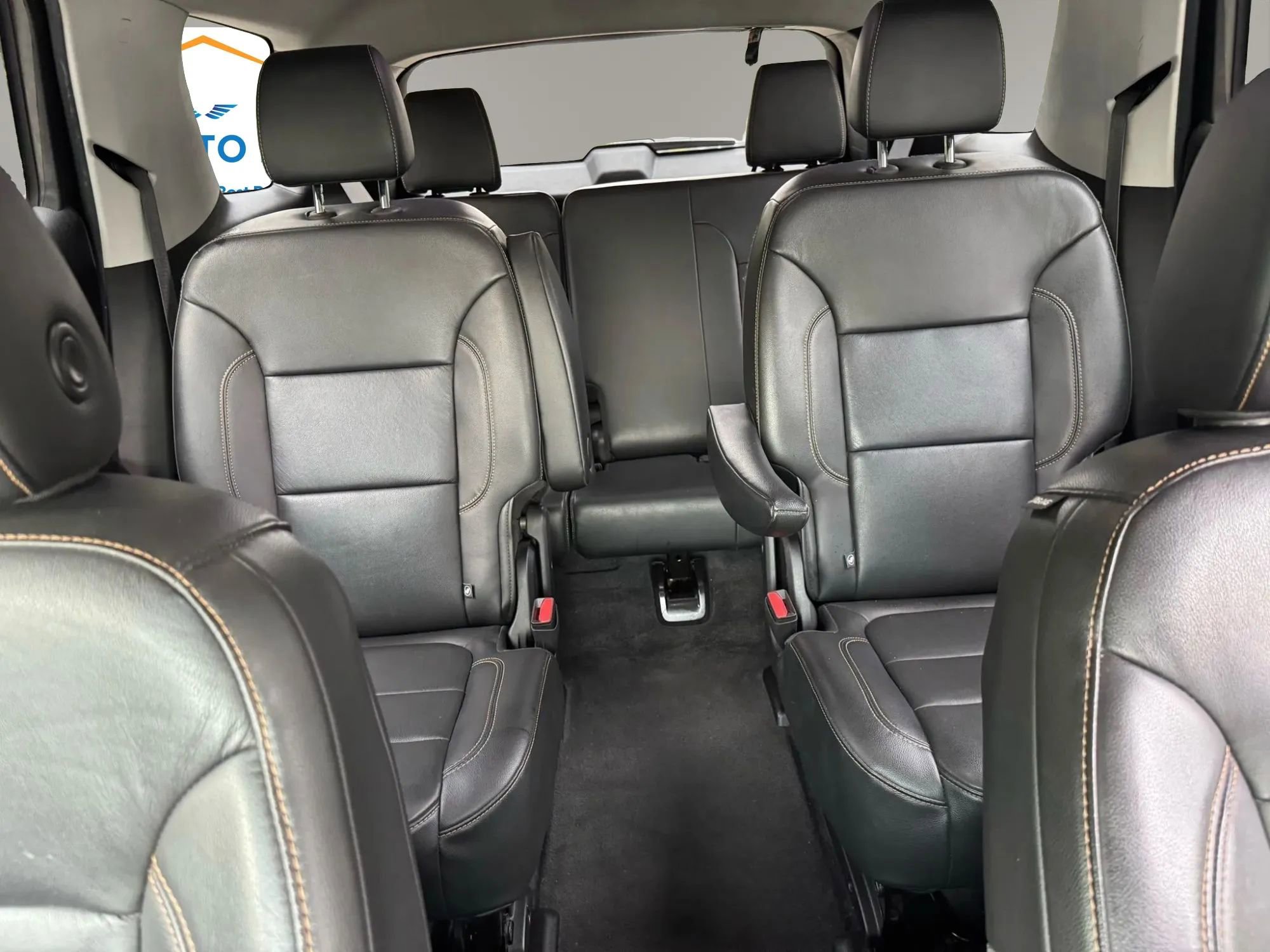 Used 2019 Chevrolet Traverse LT w/ LT Premium Package image 21