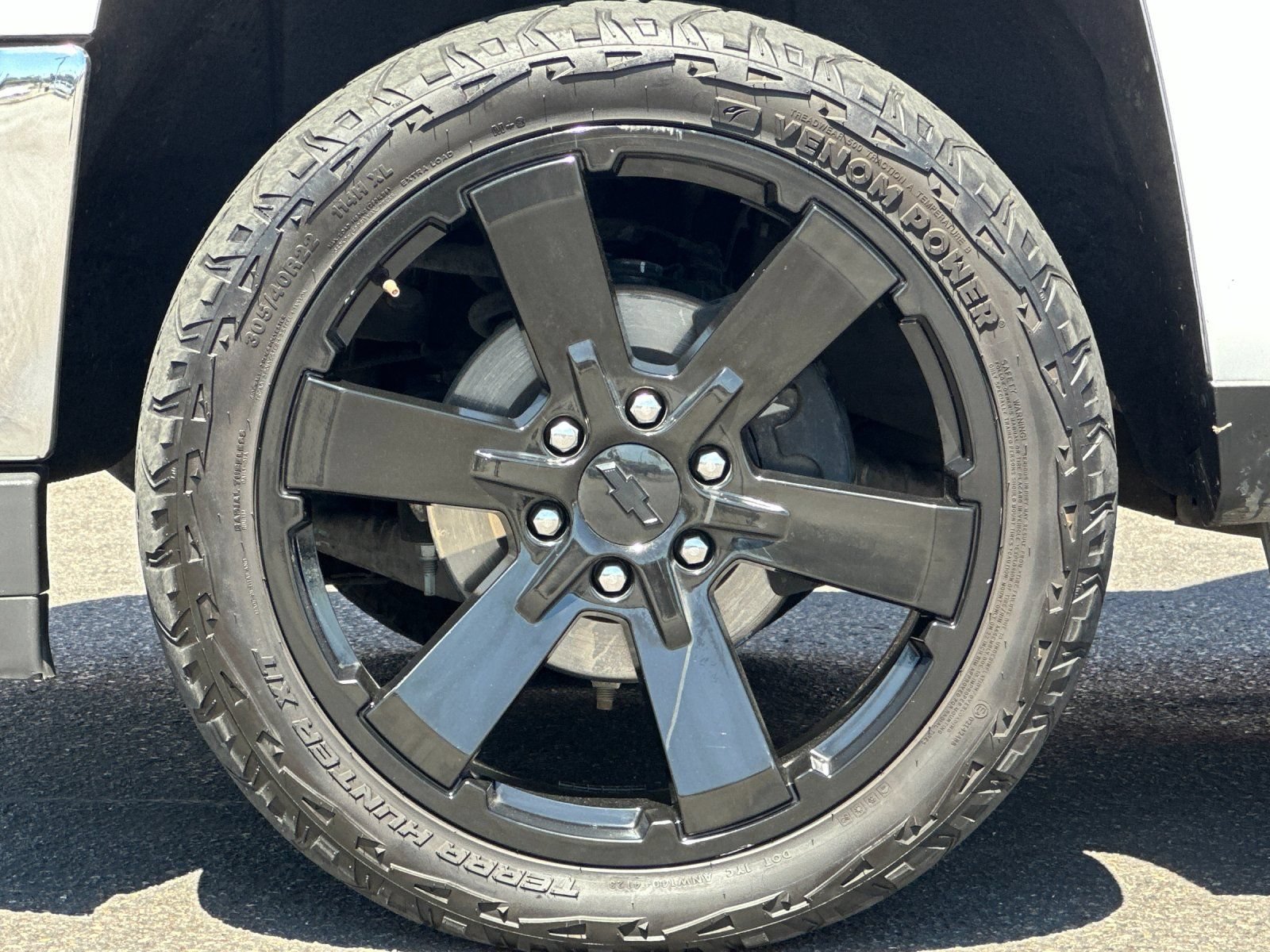 Used 2017 Chevrolet Silverado 1500 LT w/ All Star Edition RWD image 21