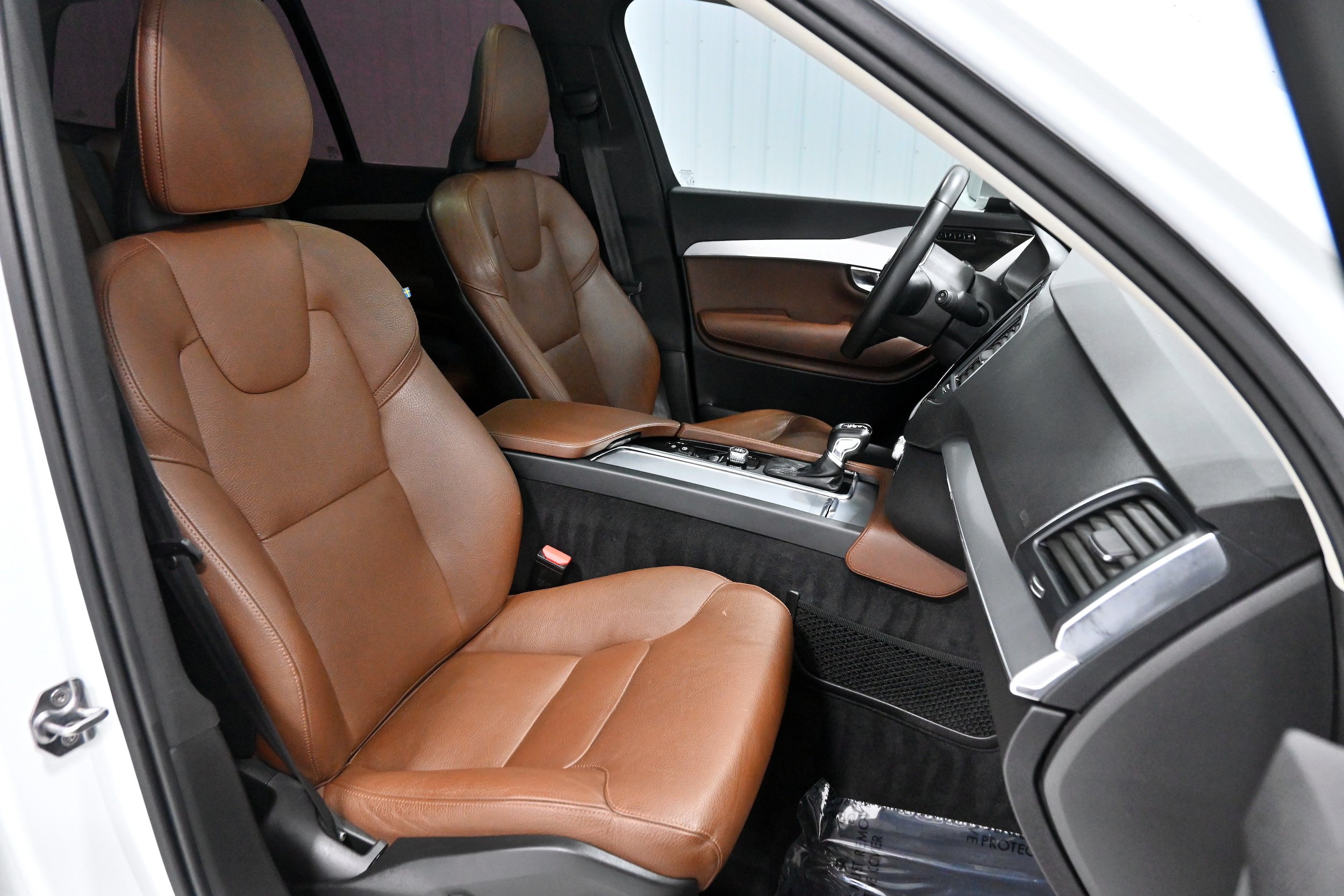 Used 2019 Volvo XC90 T5 Momentum AWD/4WD image 27