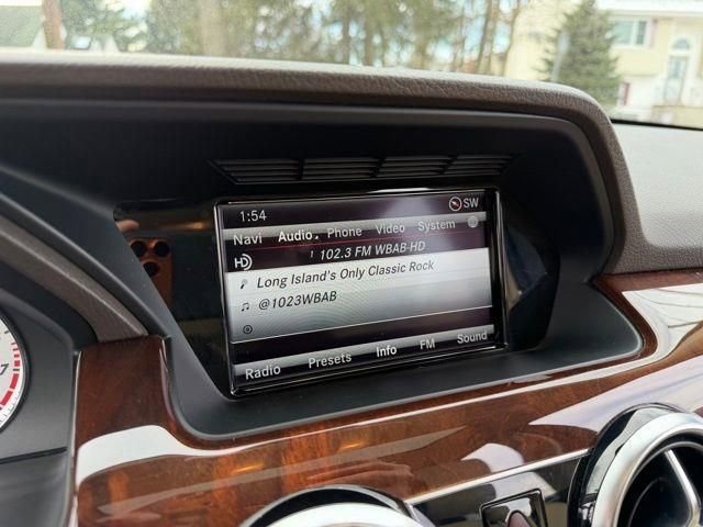 Used 2014 Mercedes-Benz GLK 350 4MATIC image 34