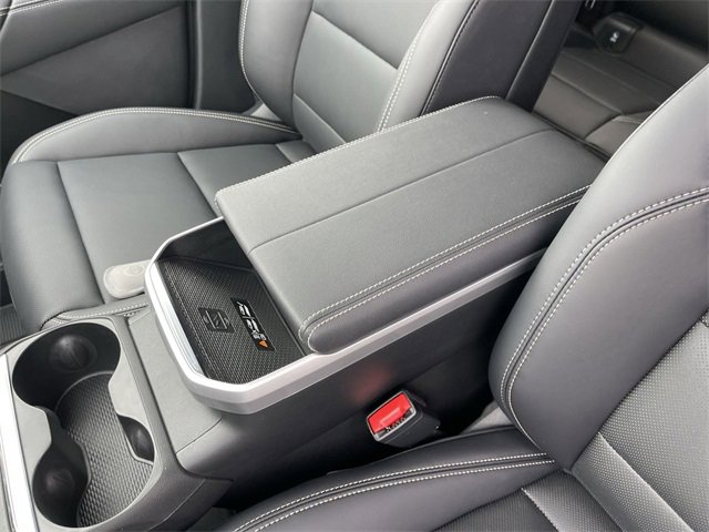 New 2026 GMC Terrain Elevation w/ Elevation Premium Package image 21