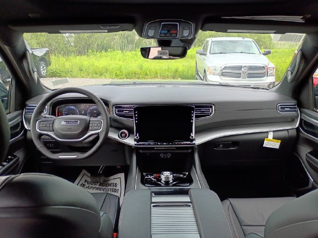 New 2026 Jeep Grand Wagoneer Limited w/ Premium Group II AWD/4WD image 9