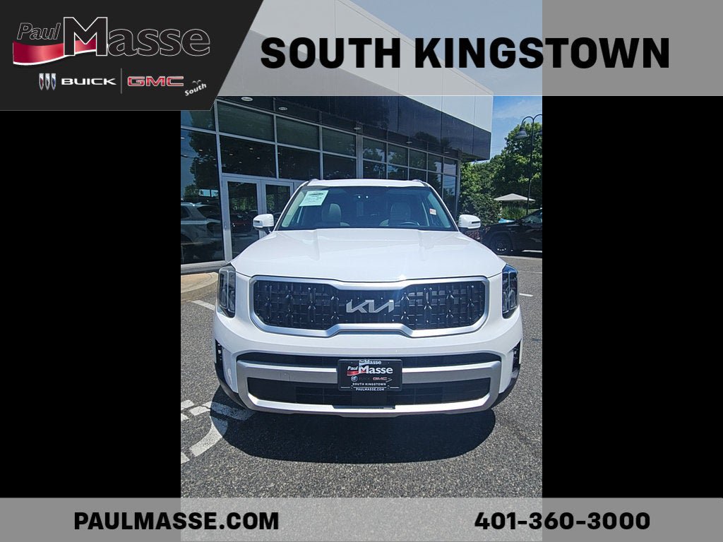 Used 2024 Kia Telluride EX w/ EX Captain's Chair Package AWD/4WD image 2