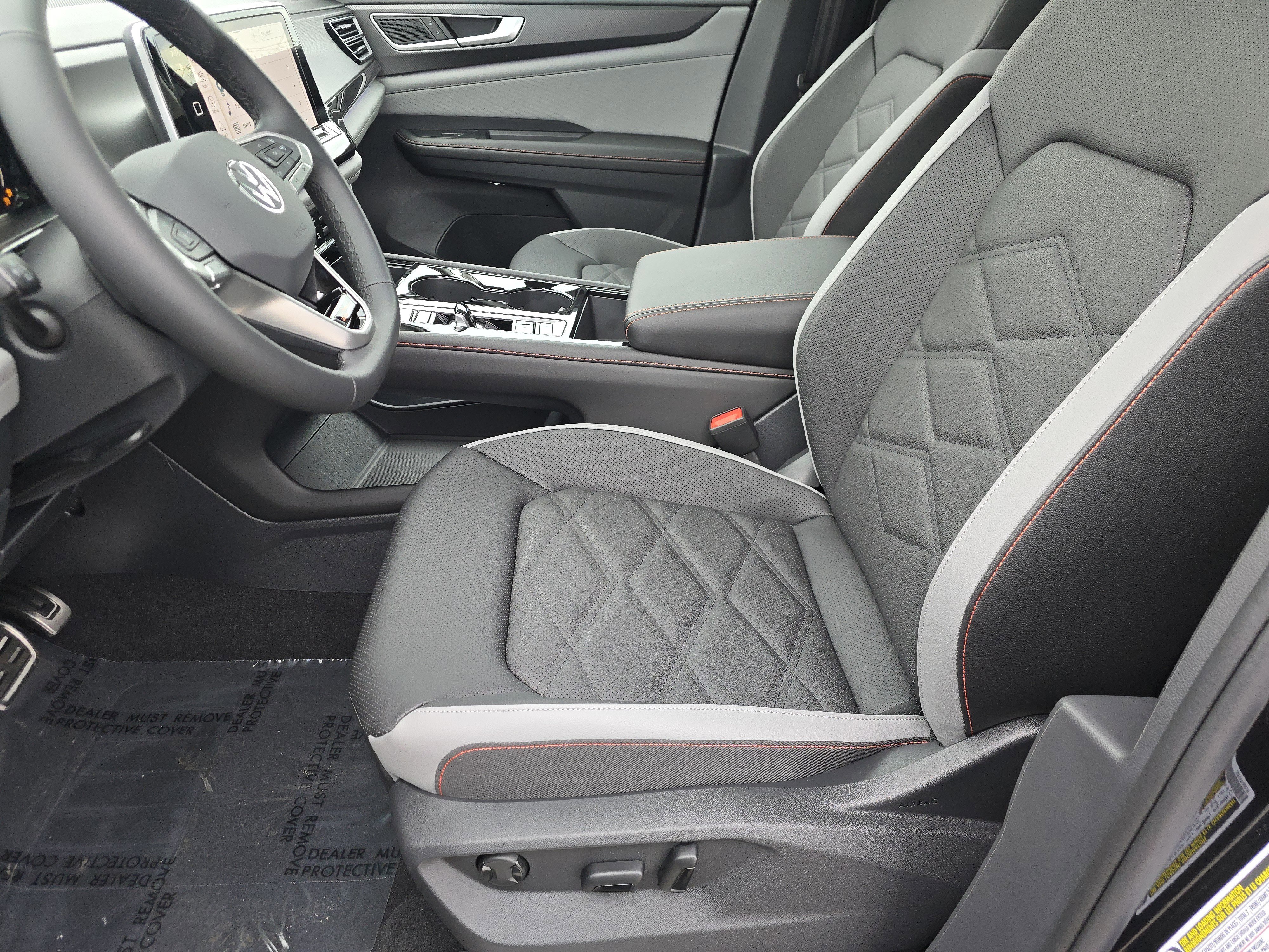 New 2026 Volkswagen Atlas Peak Edition image 18