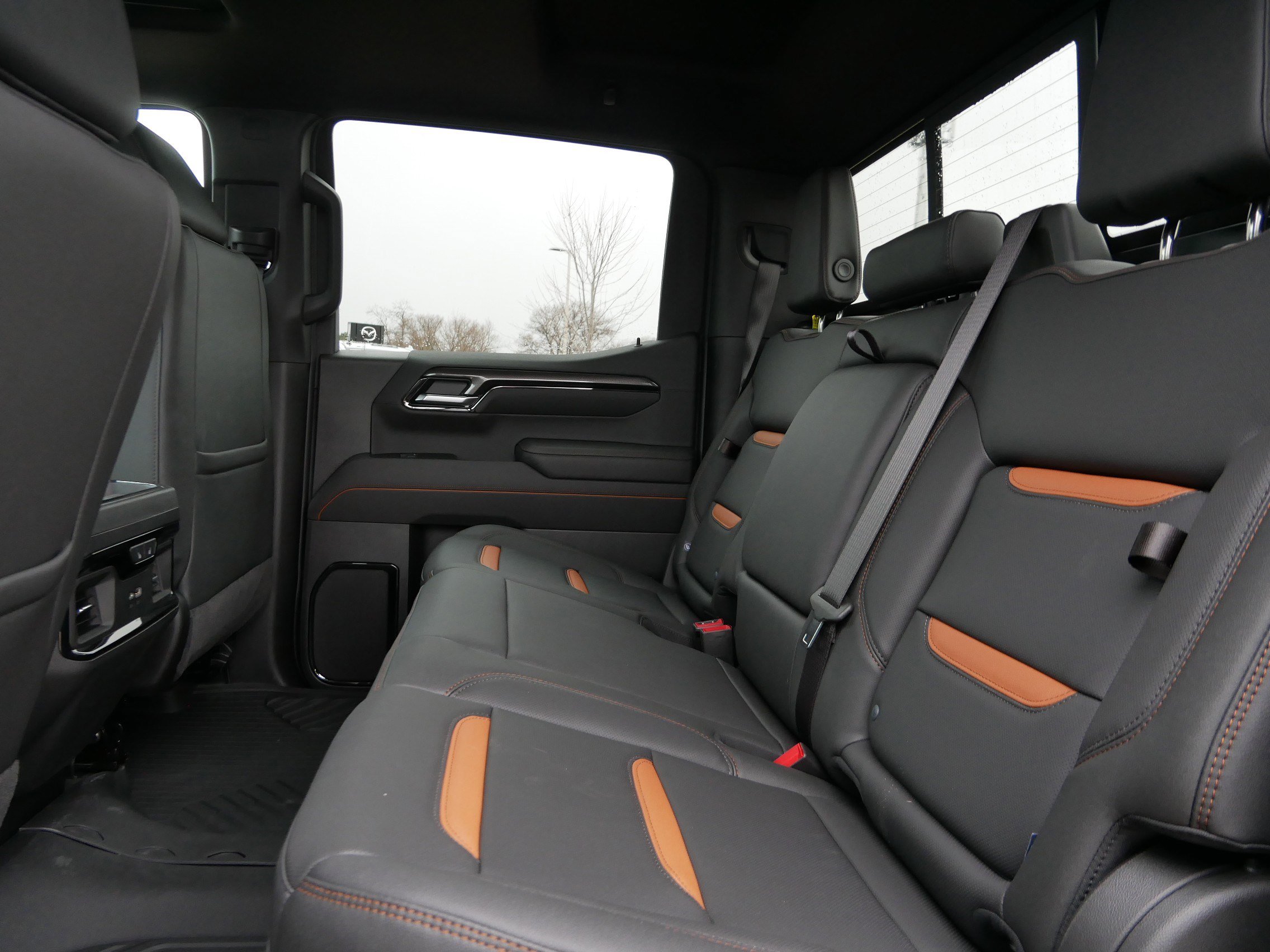 New 2026 GMC Sierra 1500 AT4 w/ Technology Package AWD/4WD image 5