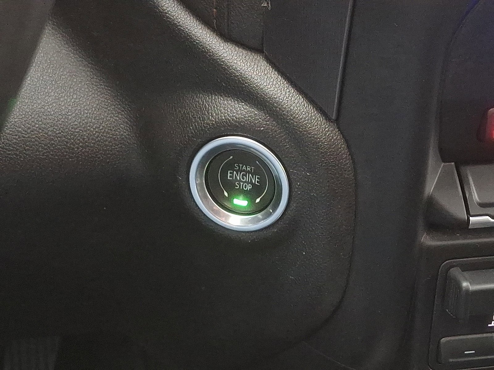 Used 2020 GMC Sierra 2500 AT4 w/ AT4 Premium Package image 25