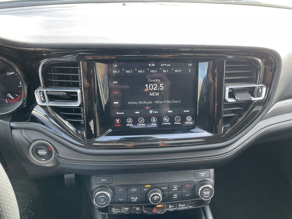 Used 2022 Dodge Durango SXT AWD/4WD image 18