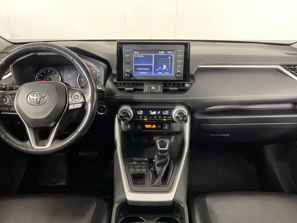 Used 2019 Toyota RAV4 XLE Premium w/ Cold Weather Package AWD/4WD image 16